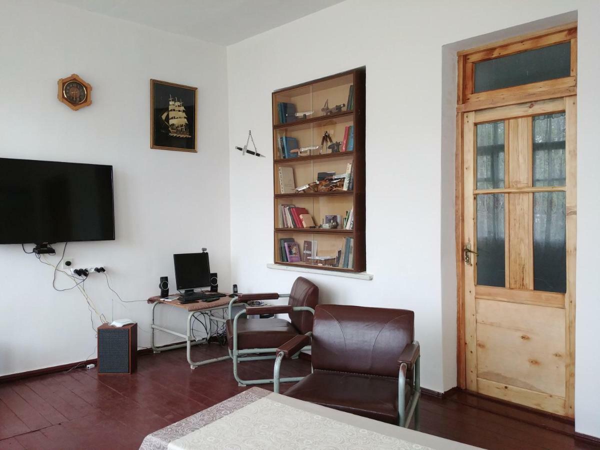 Tatev Guest House エクステリア 写真