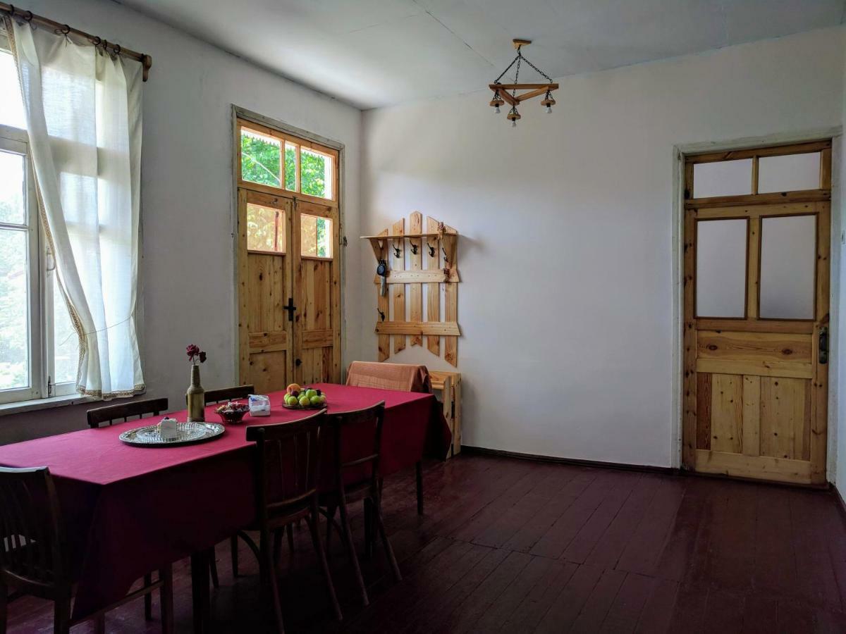 Tatev Guest House エクステリア 写真